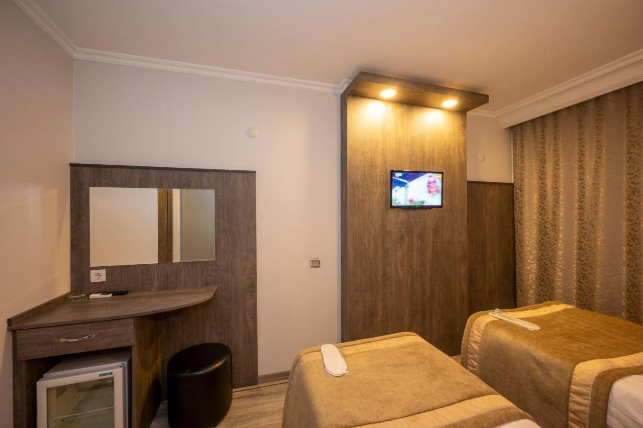 Yaztur Hotel Istanbul Exterior photo